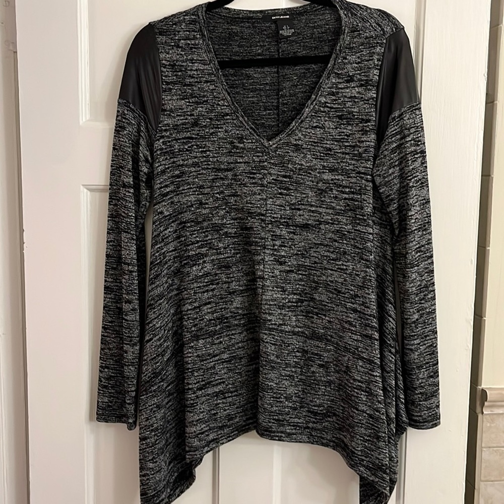 DKNY Jeans comfy black & white long sleeve shirt with faux leather detail.